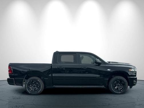 Diamond Black 2026 RAM 1500 Express