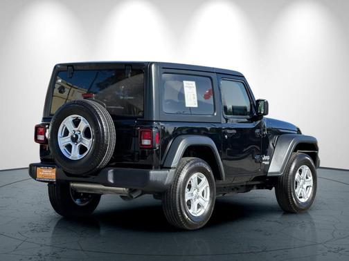 2019 Jeep Wrangler Sport