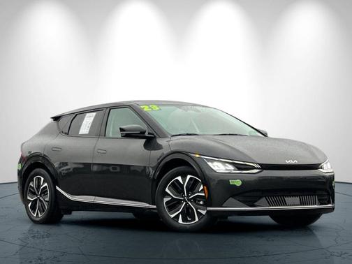 2023 Kia EV6 Wind