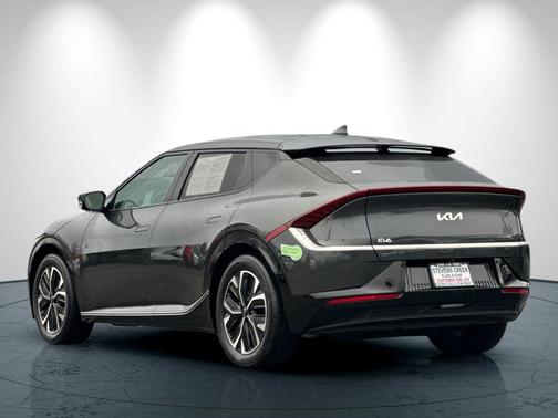 2023 Kia EV6 Wind