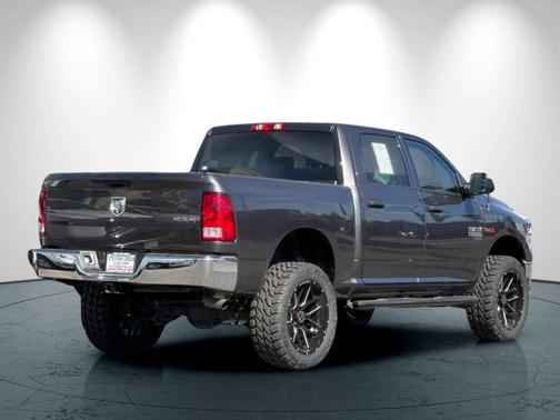 Granite Crystal Clearcoat Metallic 2019 RAM 1500 Classic Tradesman