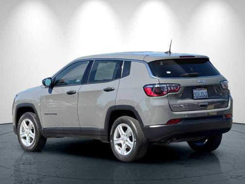2023 Jeep Compass Sport