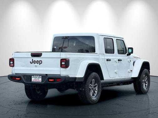 Bright White 2026 Jeep Gladiator Mojave