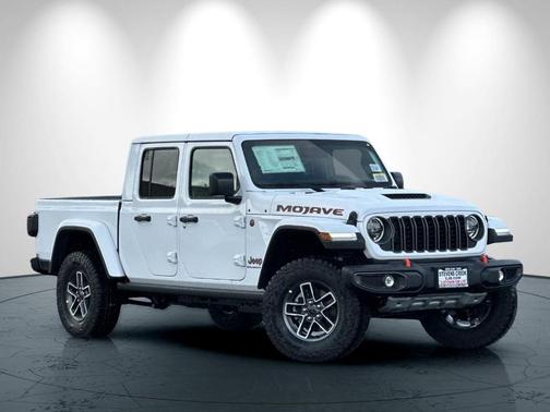 Bright White 2026 Jeep Gladiator Mojave