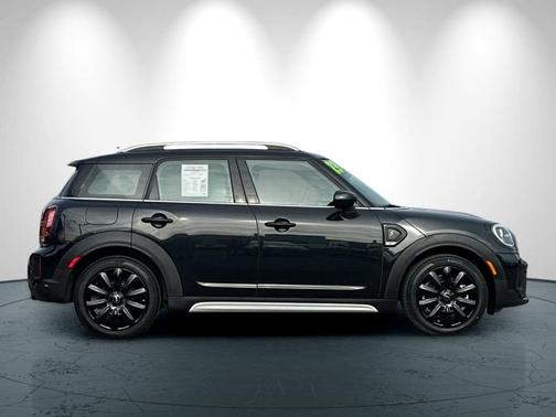 2023 MINI Countryman Cooper S