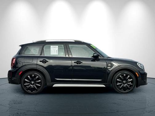 2023 MINI Countryman Cooper S