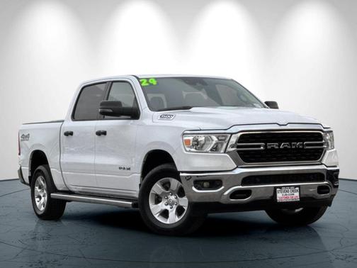 2024 RAM 1500 Big Horn/Lone Star