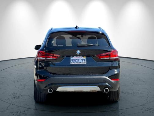 2022 BMW X1 sDrive28i