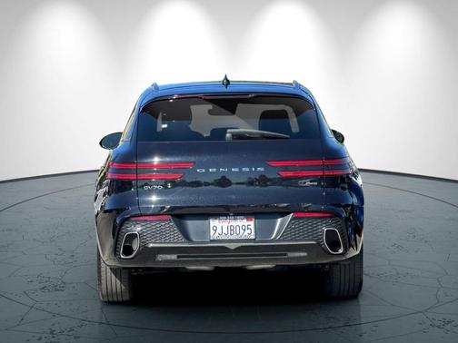 2024 Genesis GV70 2.5T