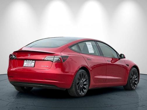 2023 Tesla Model 3 Performance