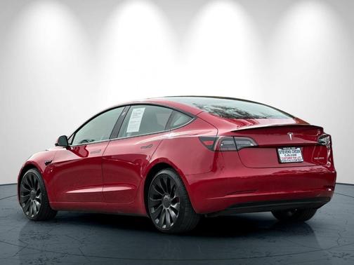 2023 Tesla Model 3 Performance
