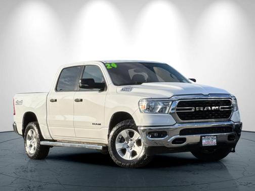 2024 RAM 1500 Big Horn/Lone Star