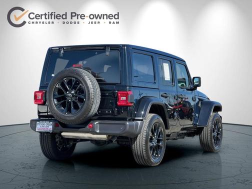 2025 Jeep Wrangler 4xe Sahara