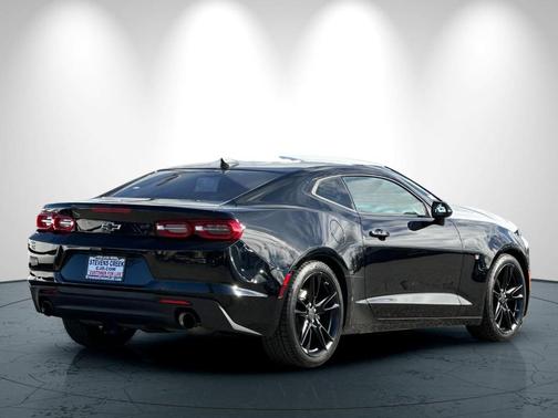 2019 Chevrolet Camaro 1LT