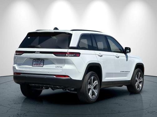 Bright White 2026 Jeep Grand Cherokee Limited 4x4