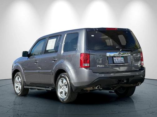 Modern Steel Metallic 2015 Honda Pilot EX-L