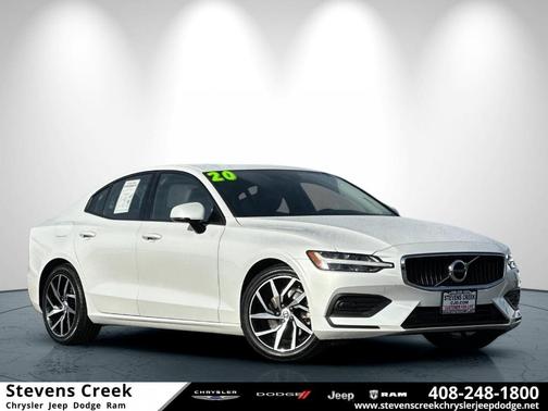 2020 Volvo S60 T5 Momentum