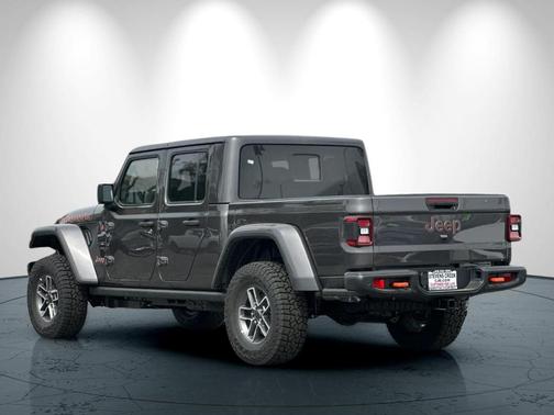 Granite Crystal 2026 Jeep Gladiator Mojave