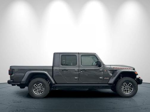 Granite Crystal 2026 Jeep Gladiator Mojave