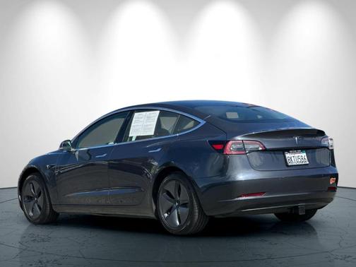 Gray 2019 Tesla Model 3 Standard Range Plus