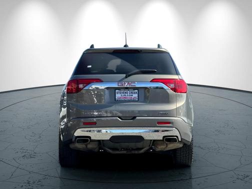 Pepperdust Metallic 2019 GMC Acadia Denali