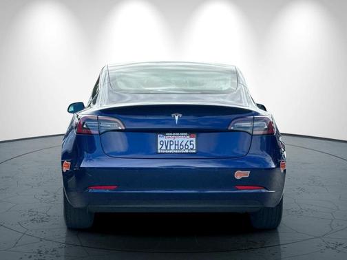 Blue 2019 Tesla Model 3 Standard Range Plus