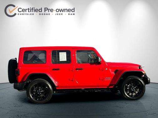 2025 Jeep Wrangler 4xe Sahara