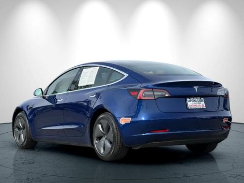 2019 Tesla Model 3 Standard Range Plus