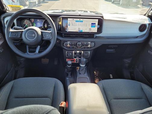 2025 Jeep Wrangler 4xe Sport