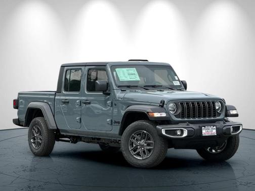 Anvil 2026 Jeep Gladiator Sport