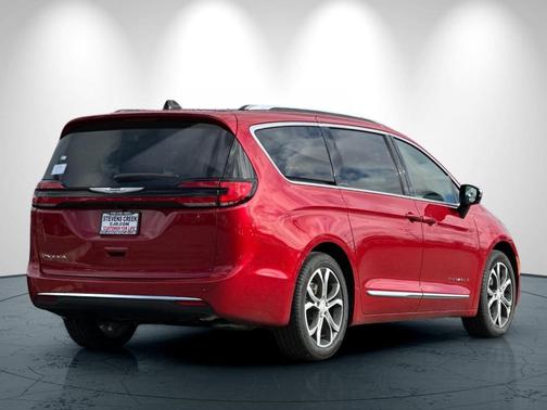 2026 Chrysler Pacifica Pinnacle