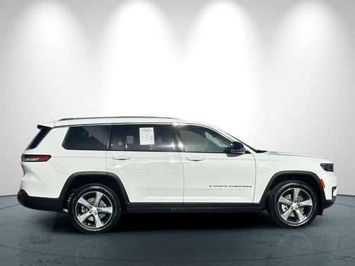 Bright White Clearcoat 2021 Jeep Grand Cherokee L Limited