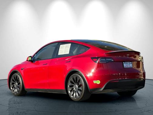 2023 Tesla Model Y Performance