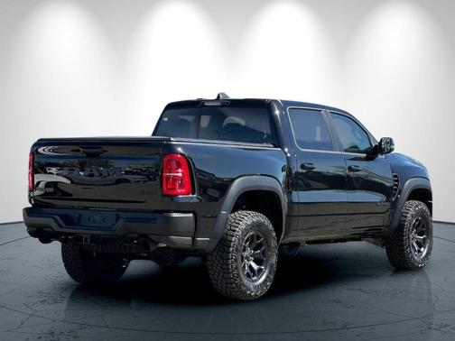 Diamond Black 2026 RAM 1500 RHO
