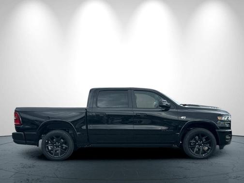 Diamond Black 2026 RAM 1500 Laramie