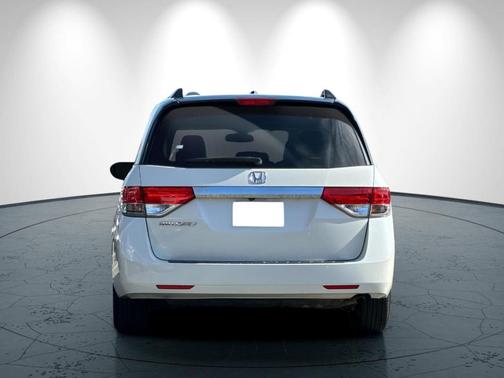White 2014 Honda Odyssey EX-L