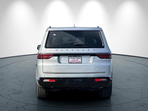 2023 Jeep Wagoneer L Base