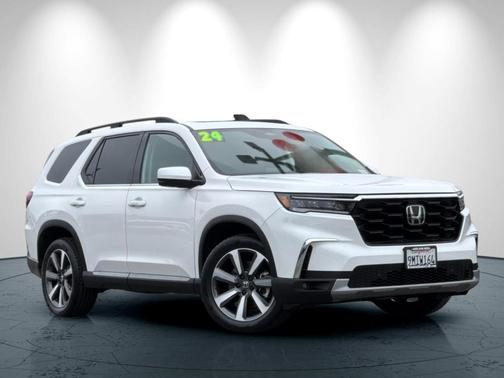 2024 Honda Pilot Touring