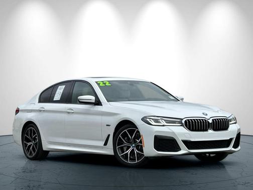 2022 BMW 530e 530e