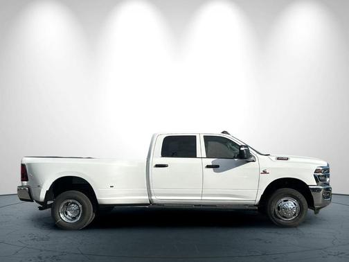 Bright White 2026 RAM 3500 Tradesman