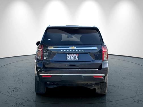 2024 Chevrolet Suburban LS