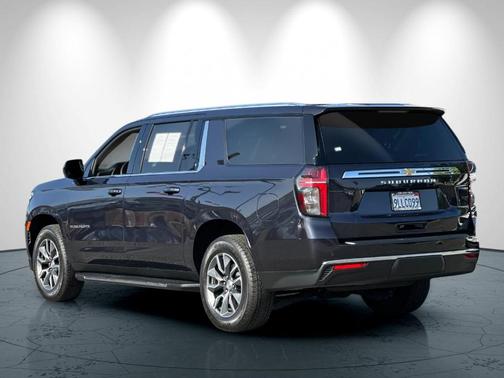 2024 Chevrolet Suburban LS