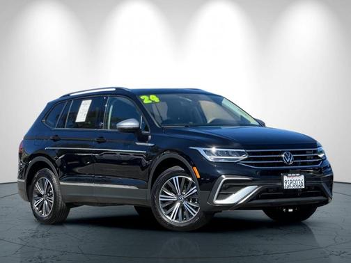 2024 Volkswagen Tiguan 2.0T Wolfsburg Edition
