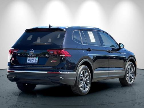 2024 Volkswagen Tiguan 2.0T Wolfsburg Edition