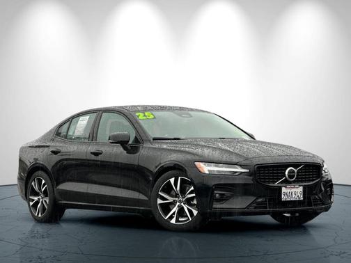 2025 Volvo S60 B5 Core