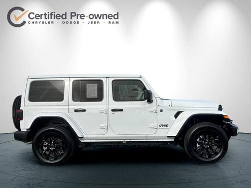 Bright White Clearcoat 2025 Jeep Wrangler 4xe Sahara