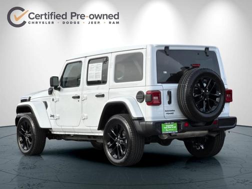 Bright White Clearcoat 2025 Jeep Wrangler 4xe Sahara