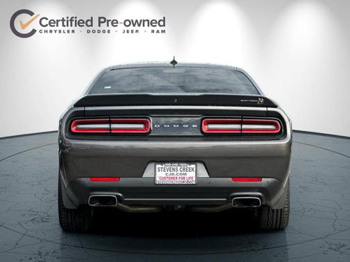 2022 Dodge Challenger R/T Scat Pack