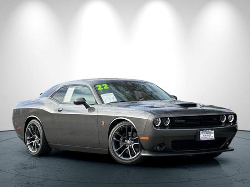 2022 Dodge Challenger R/T Scat Pack