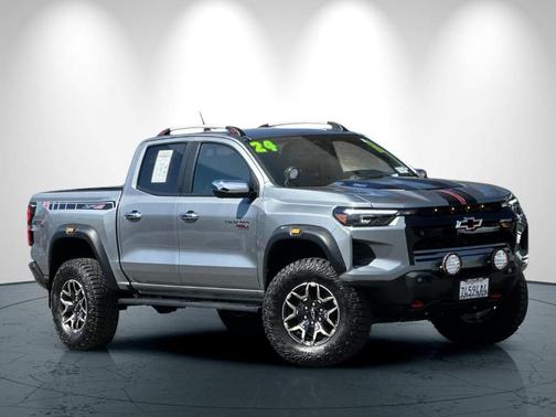 Sterling Gray Metallic 2024 Chevrolet Colorado ZR2